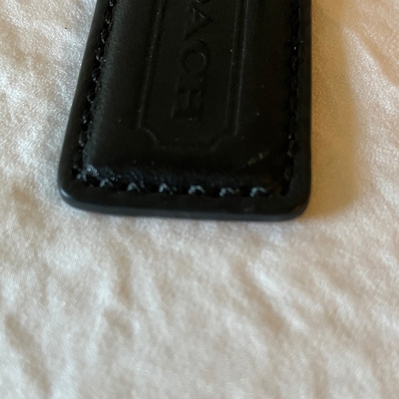 Coach: Black Leather Key Fob Hang Tag/Charm- Silver Tone - Picture 7 of 12